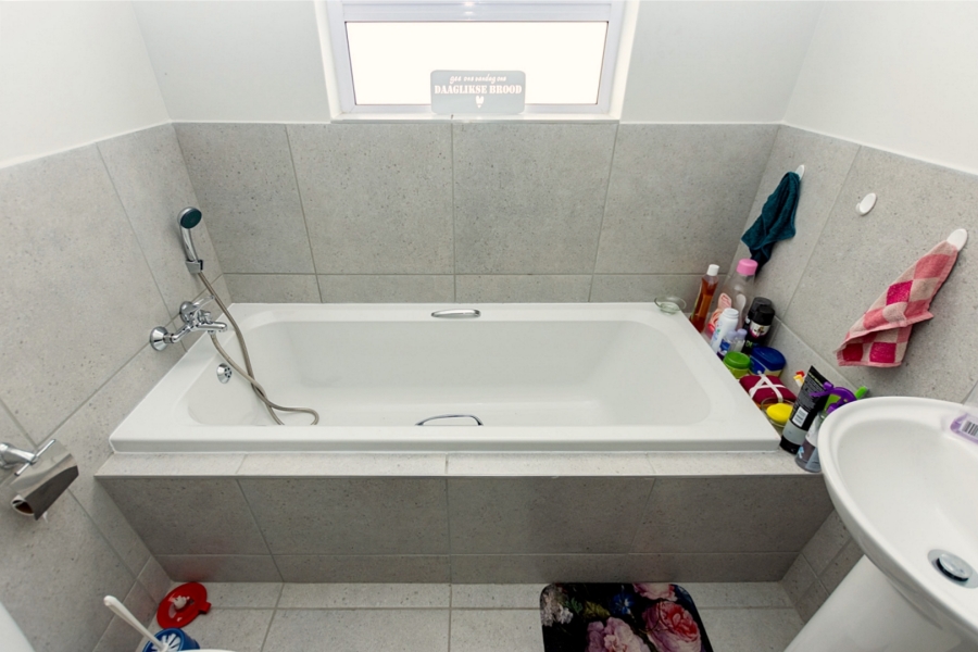 3 Bedroom Property for Sale in Atlantic Waves Estate Western Cape